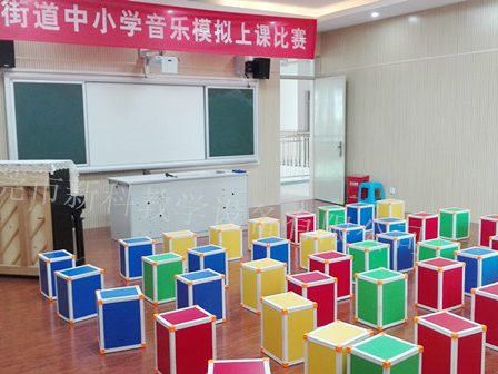 <a href='http://m.weizhuanxing.com/chanpin/58-1.html' target='1' style='font-size:18px; font-weight:bold; color:#000000;'>音樂功能室</a>